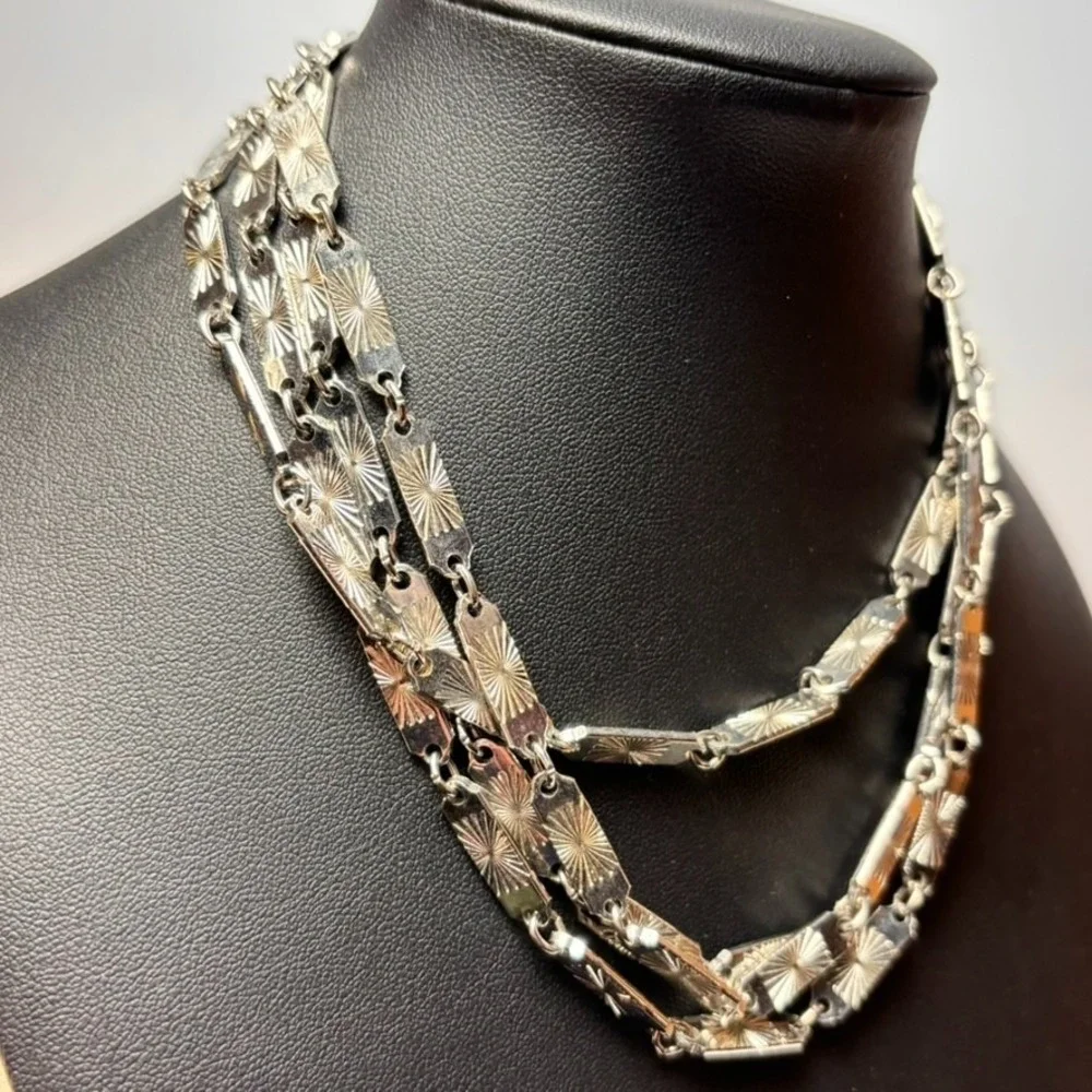 Vintage Chain Silver Tone Intricate 48 inch‎